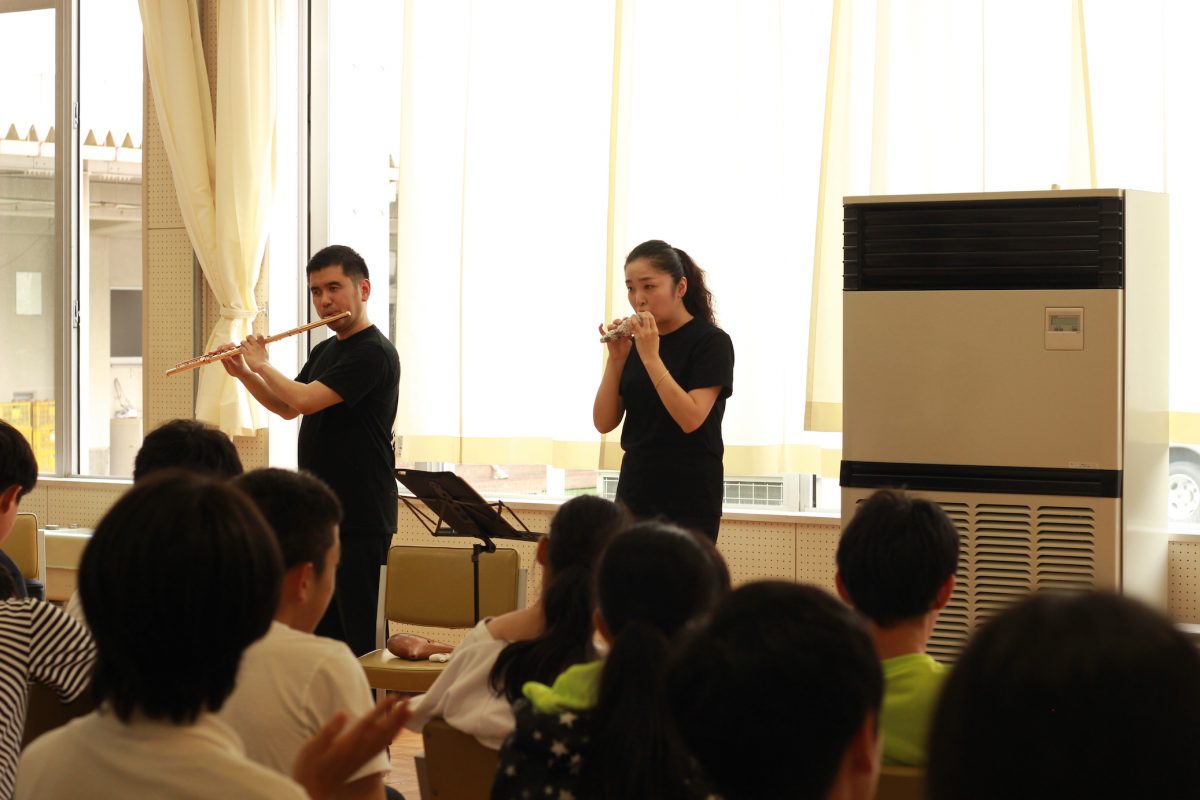 【音楽】君塚仁子＆綱川泰典が出前事業にやってきた！〜長野養護学校すざか分教室